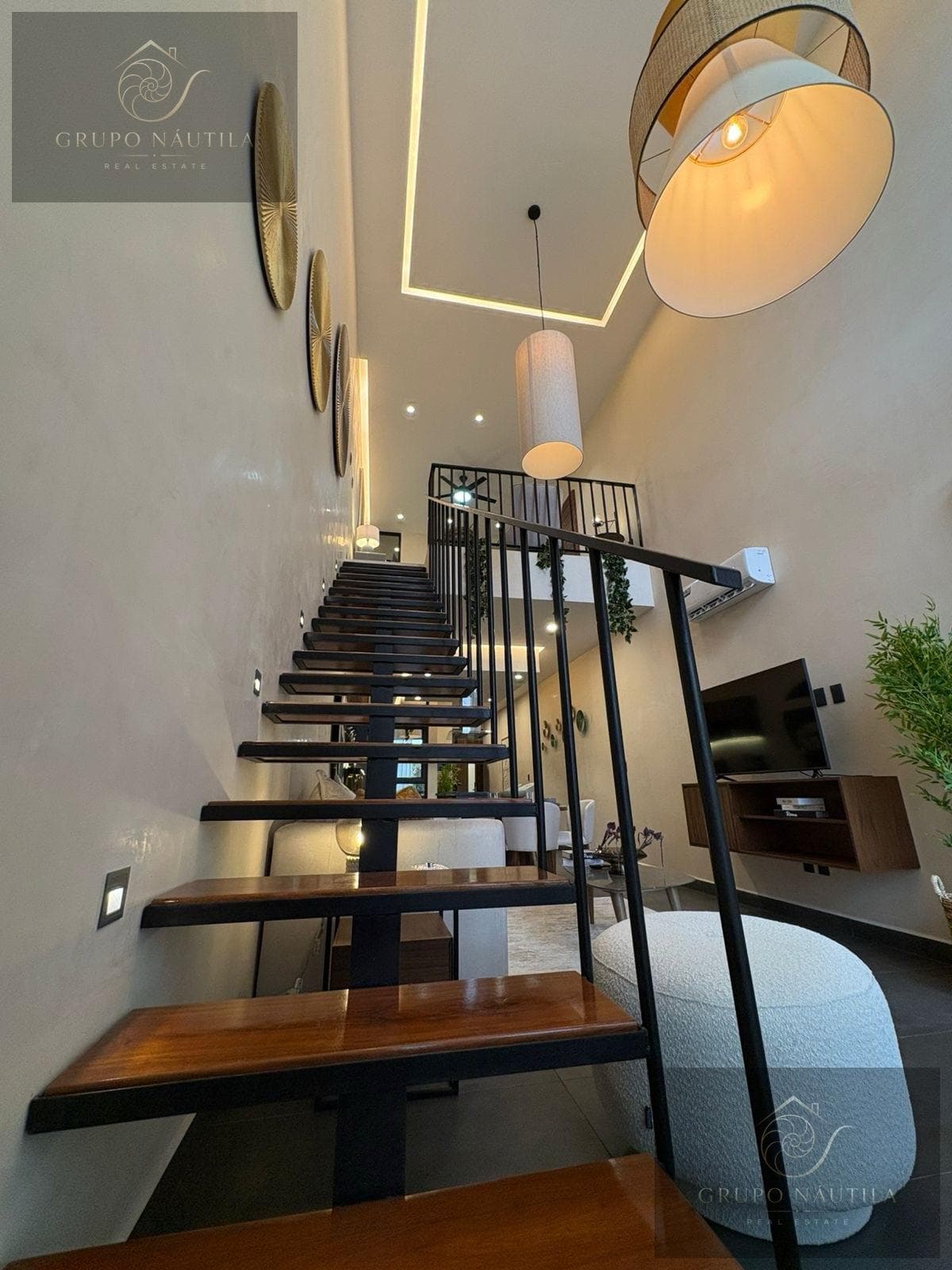 Apartment for Sale on Prol. La Luna