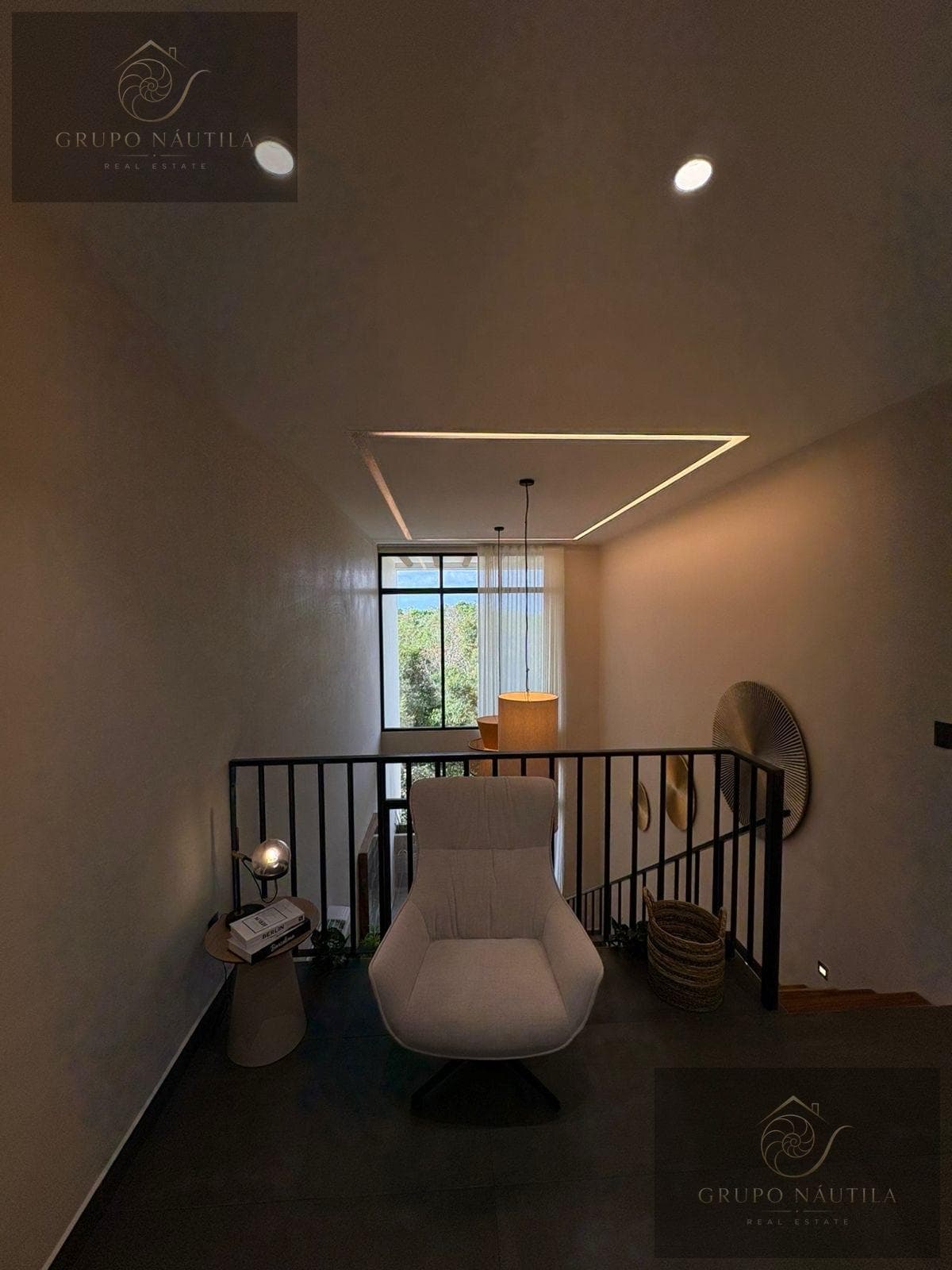 Apartment for Sale on Prol. La Luna