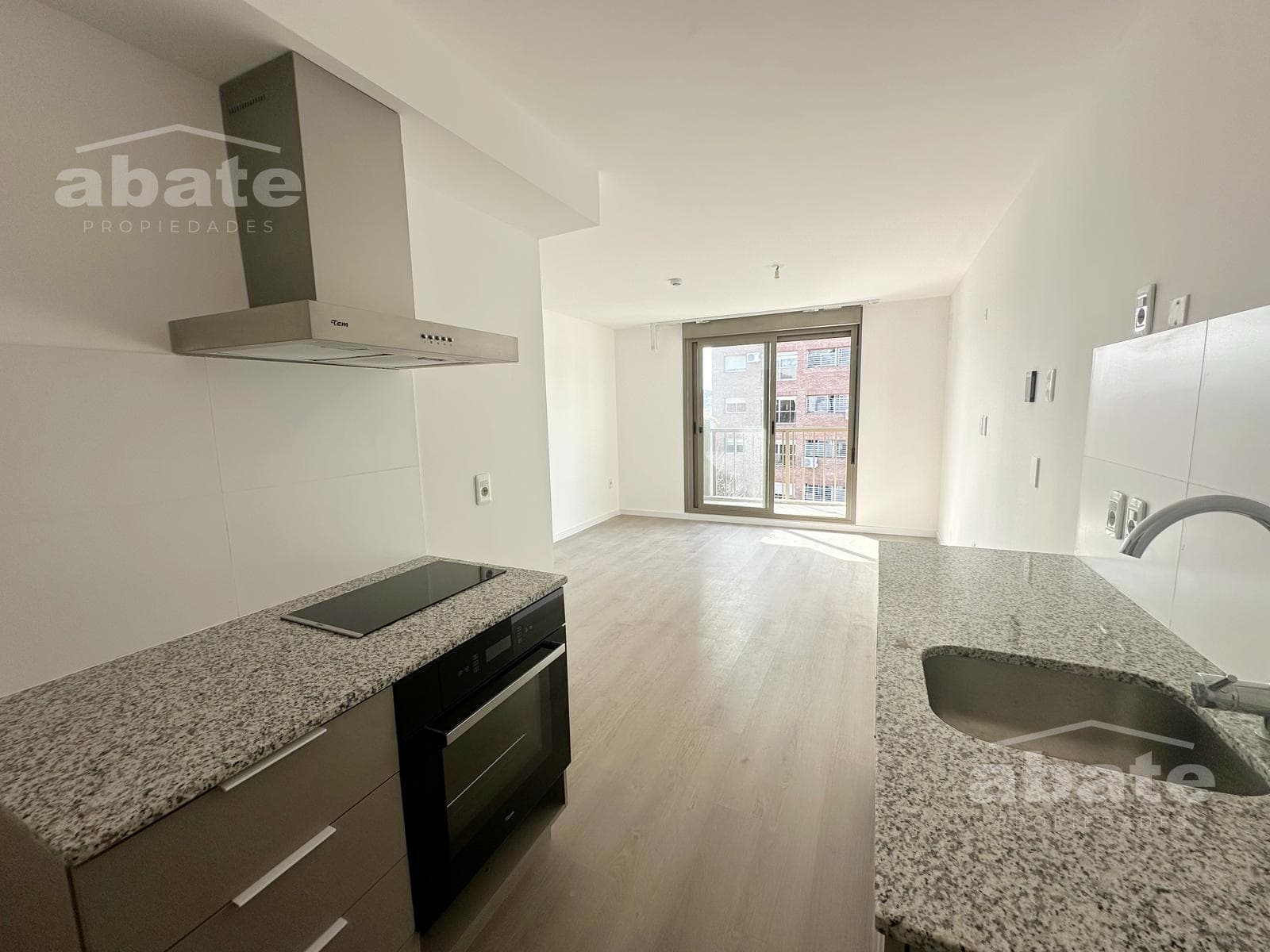 Brand-new Studio Apartment for Rent with a Front-Facing Terrace!