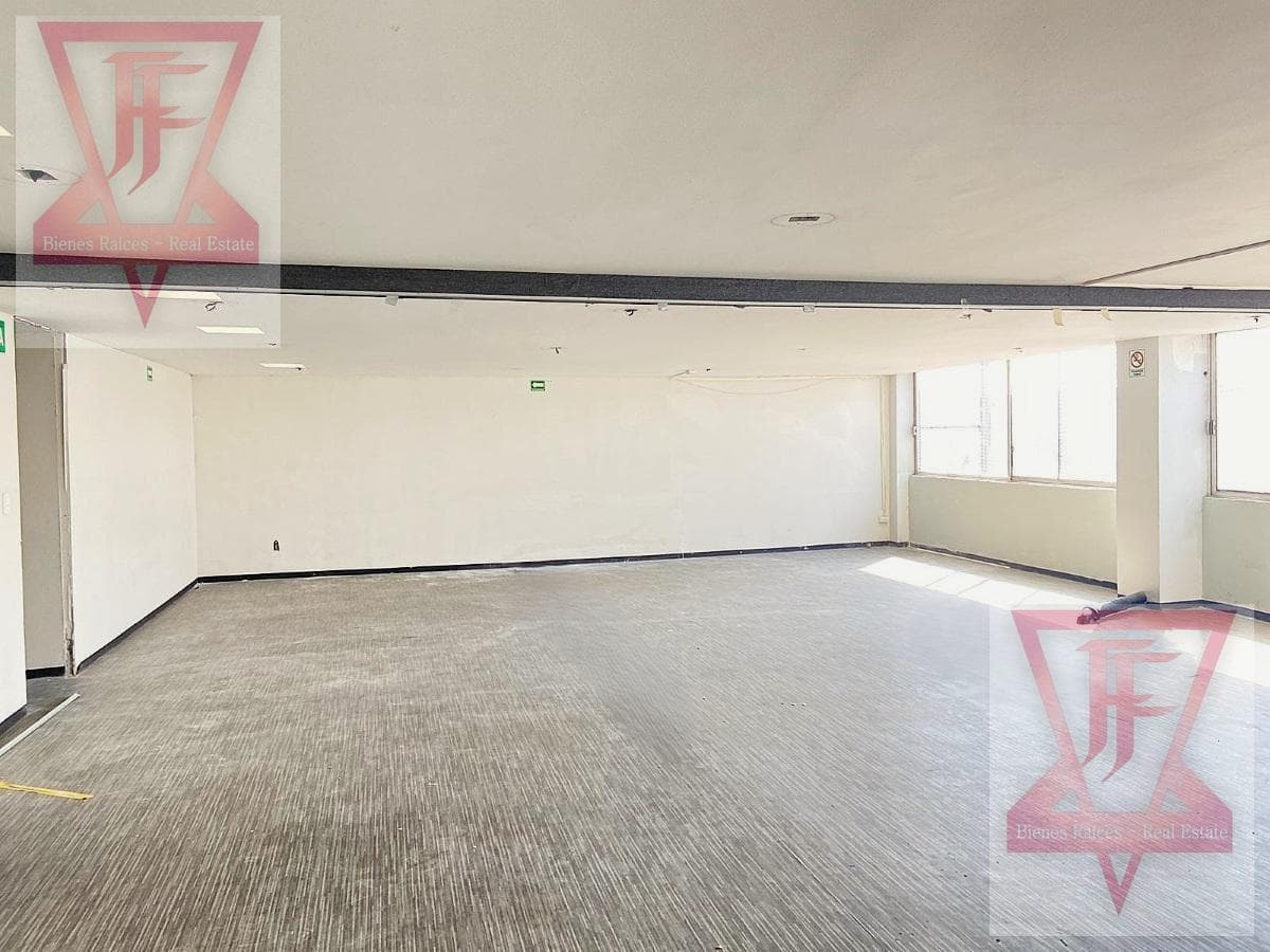 Penthouse Office for Sale · Mexico City Historic Center · Strategic Corporate Space