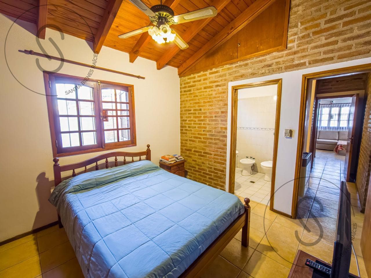 House in Villa Belgrano, 3 Bedrooms, Eligible for Financing