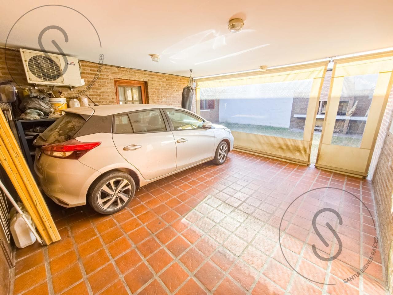 House in Villa Belgrano, 3 Bedrooms, Eligible for Financing