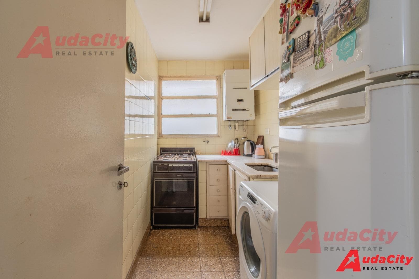 3-Bedroom Apartment for Sale in Flores