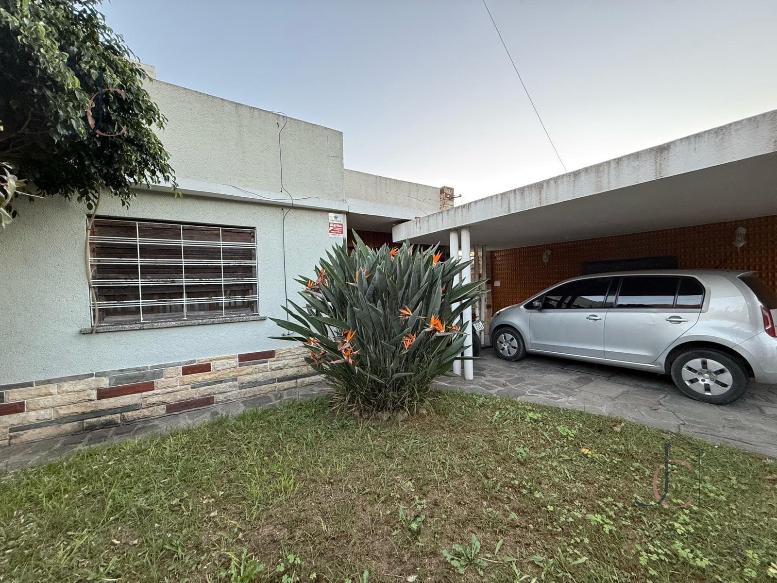 3-room house for rent in Villa Luzuriaga