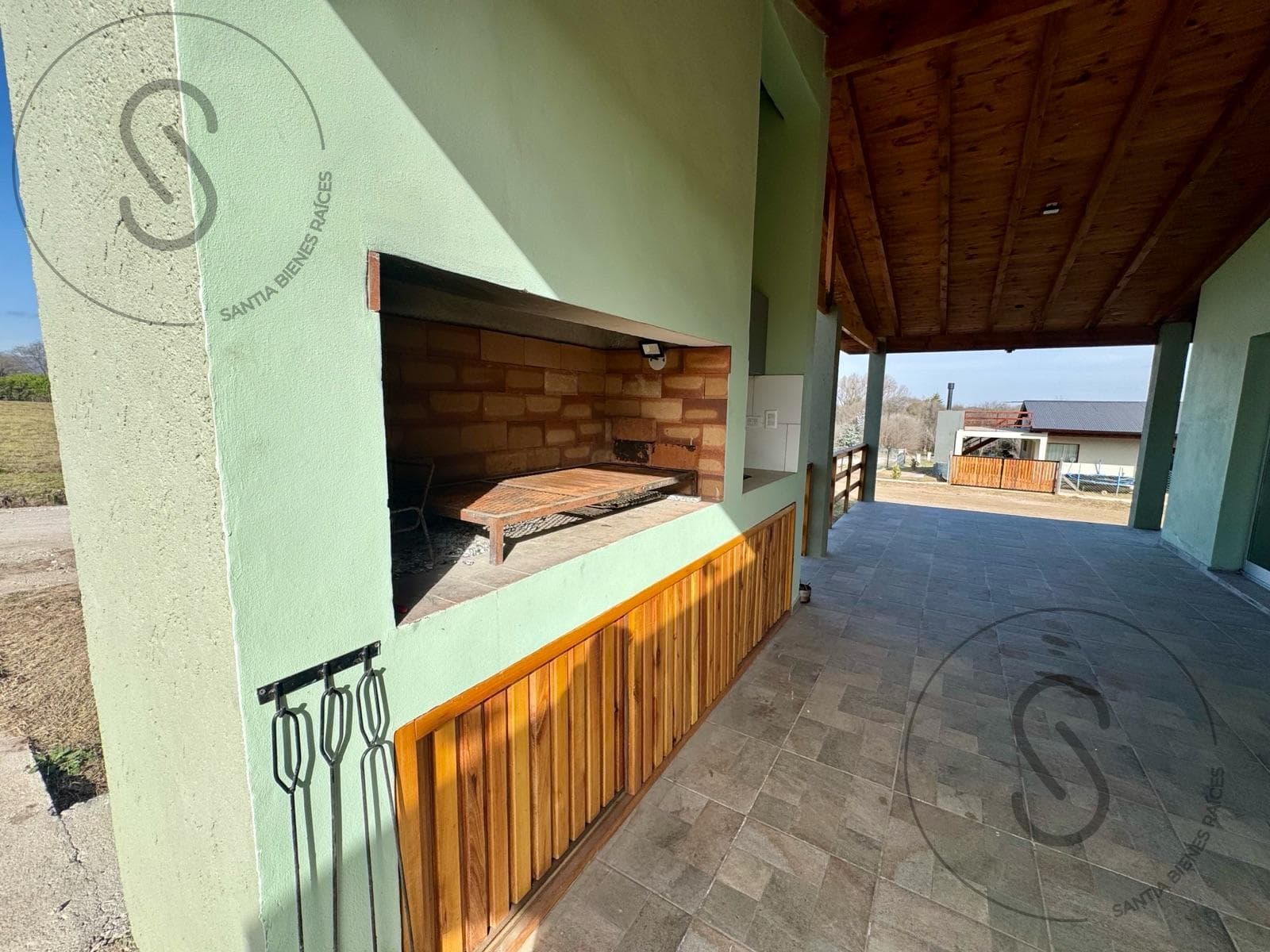 House in Los Reartes