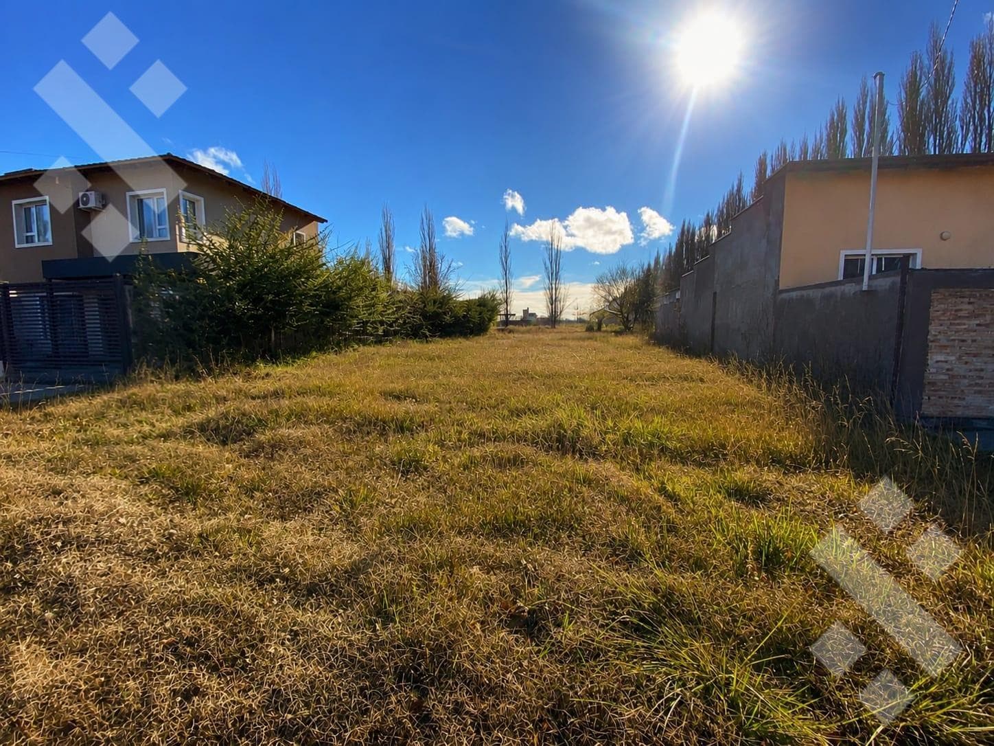 For Sale | 360 m2 Lot | Ecor I Neighborhood | Plottier
