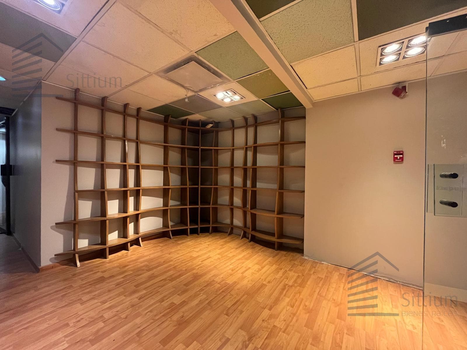 Office for Rent - Anzures - 220 m² - 4th Floor