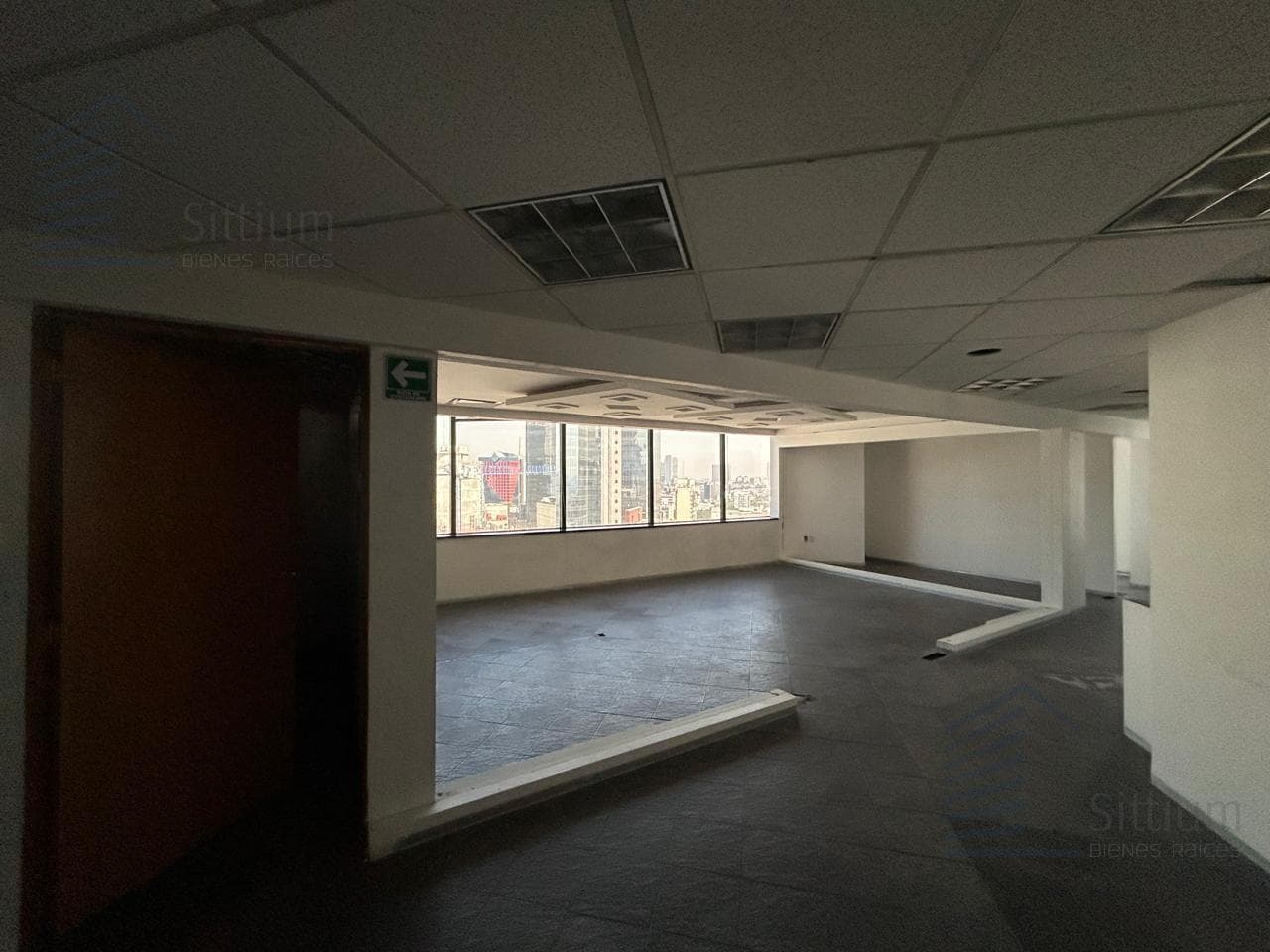 Office for Rent - 13th Floor - 494 m2