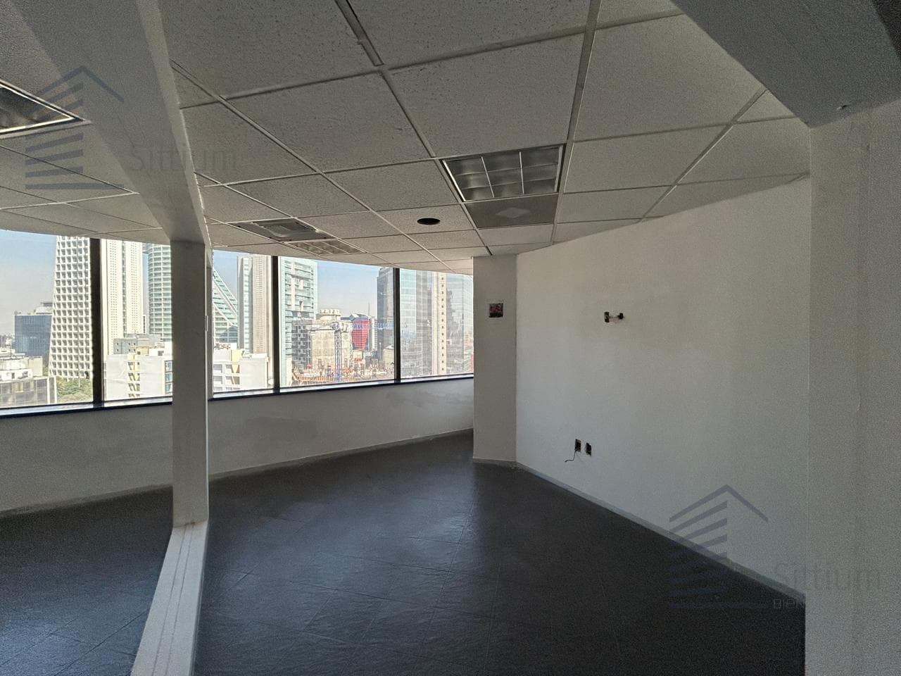 Office for Rent - 13th Floor - 494 m2