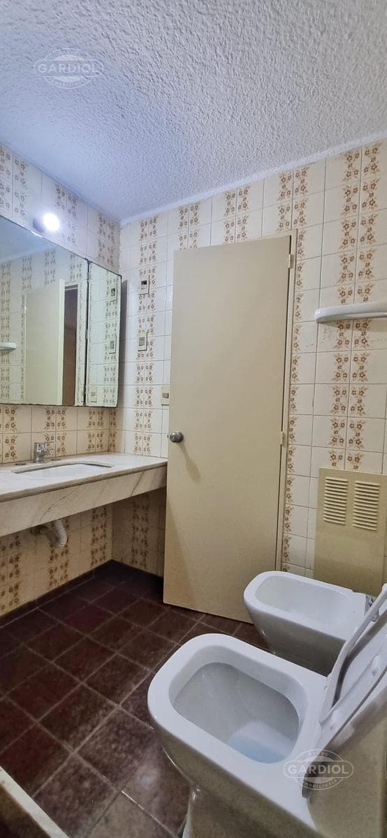 Office Space for Rent in Downtown Montevideo