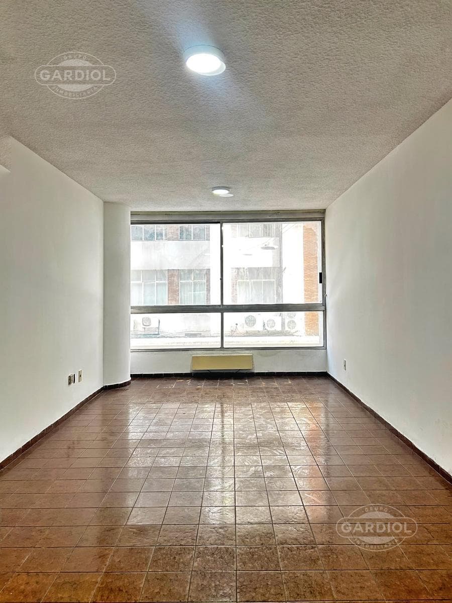 Office Space for Rent in Downtown Montevideo