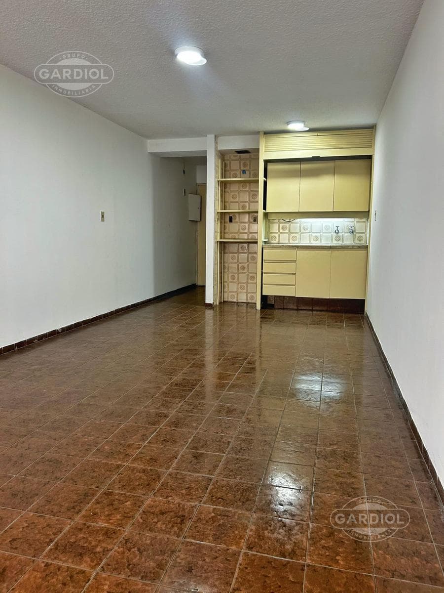 Office Space for Rent in Downtown Montevideo