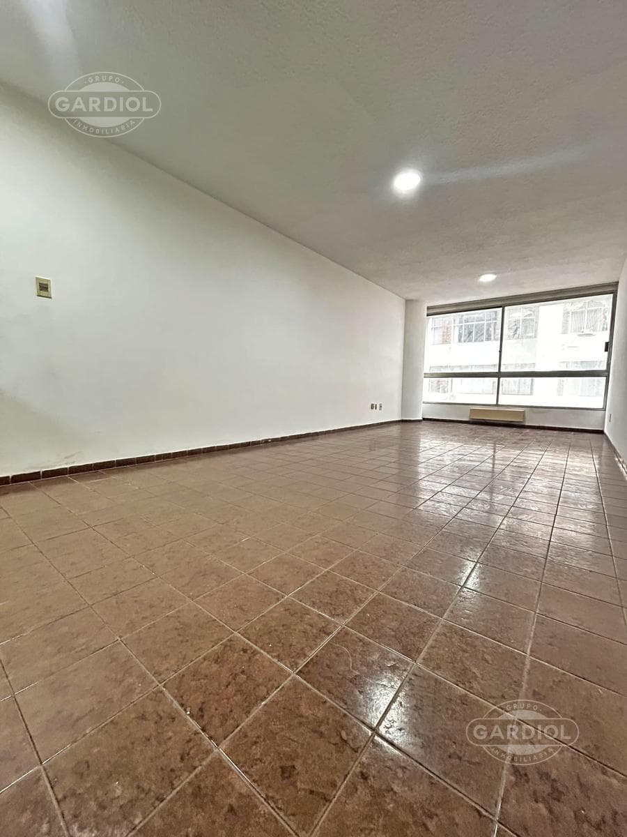 Office Space for Rent in Downtown Montevideo