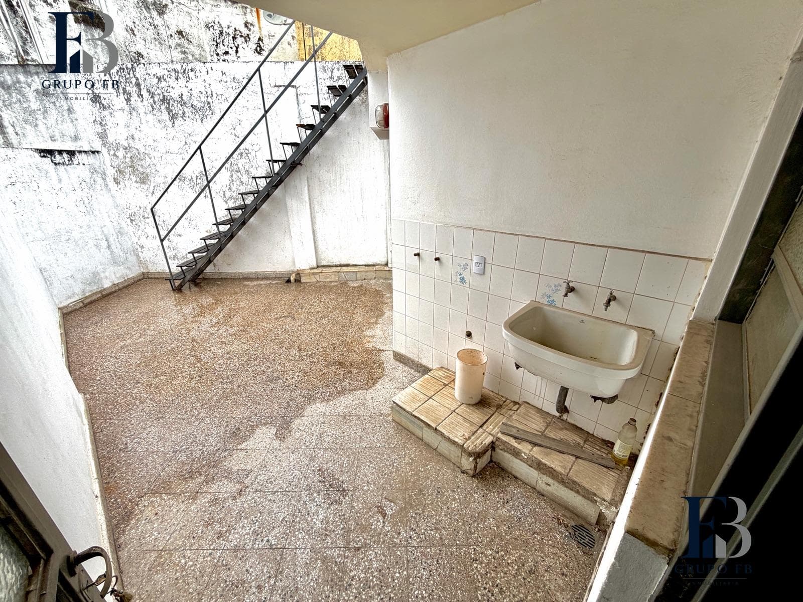 2-Bedroom Apartment with Private Terrace