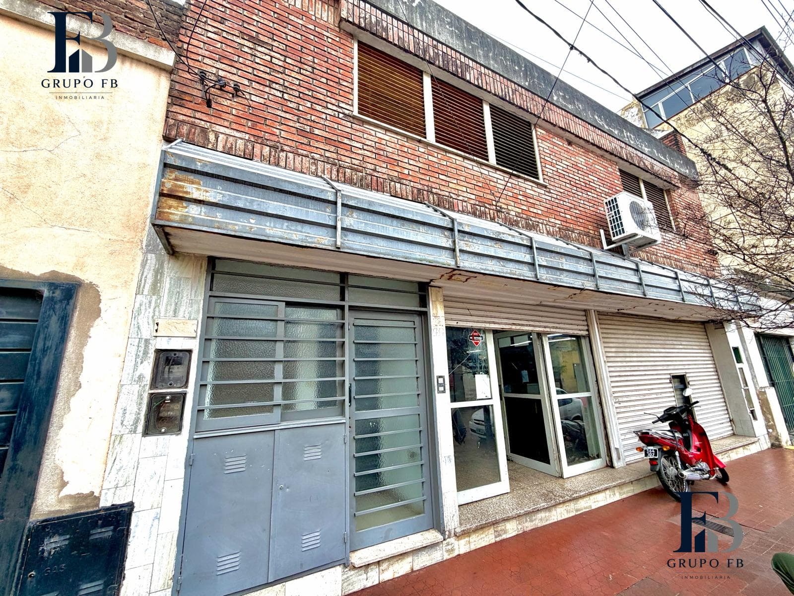 2-Bedroom Apartment with Private Terrace