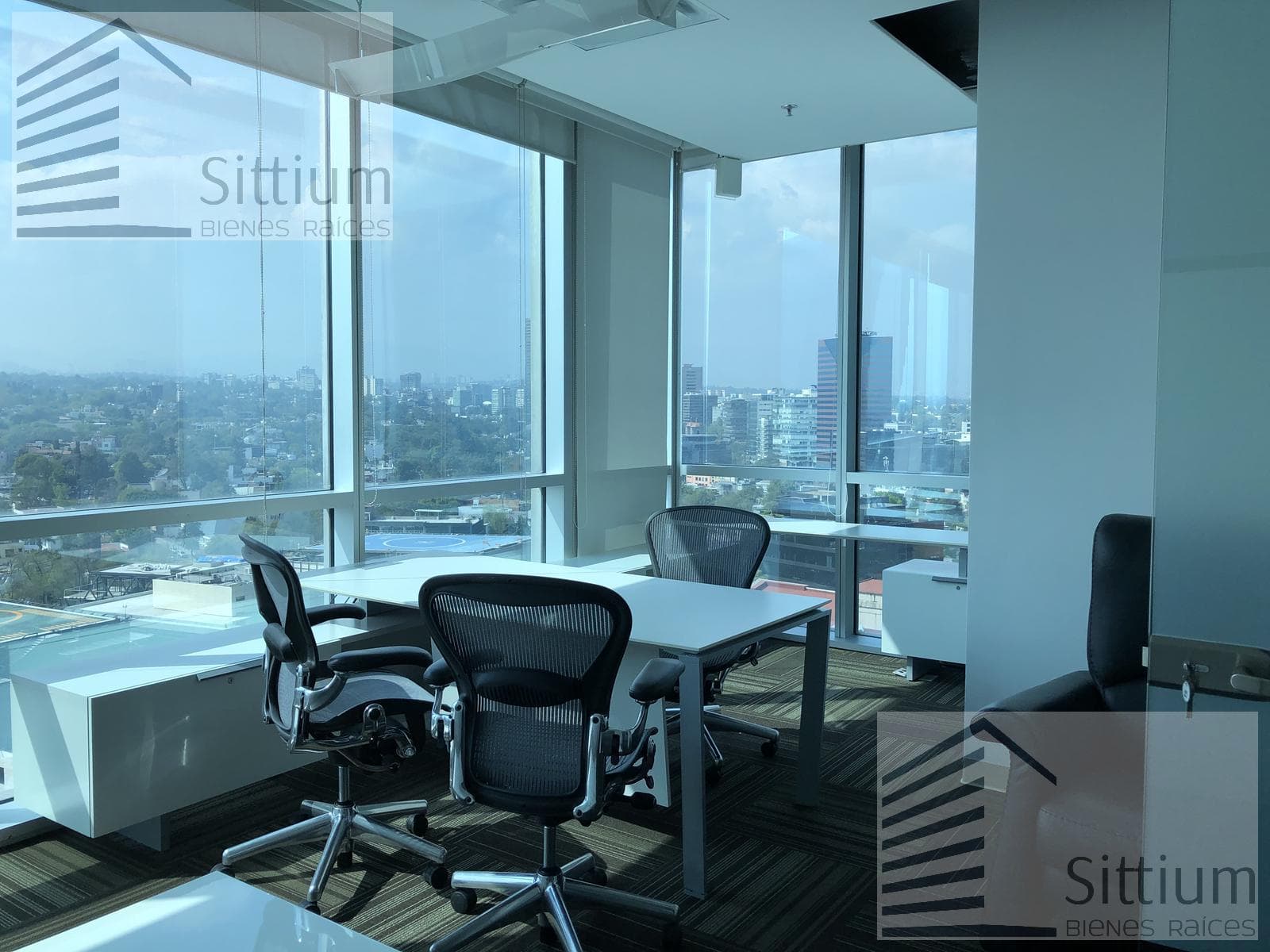 Office for Rent - Esmeralda III Tower, 11th Floor - 205 m2