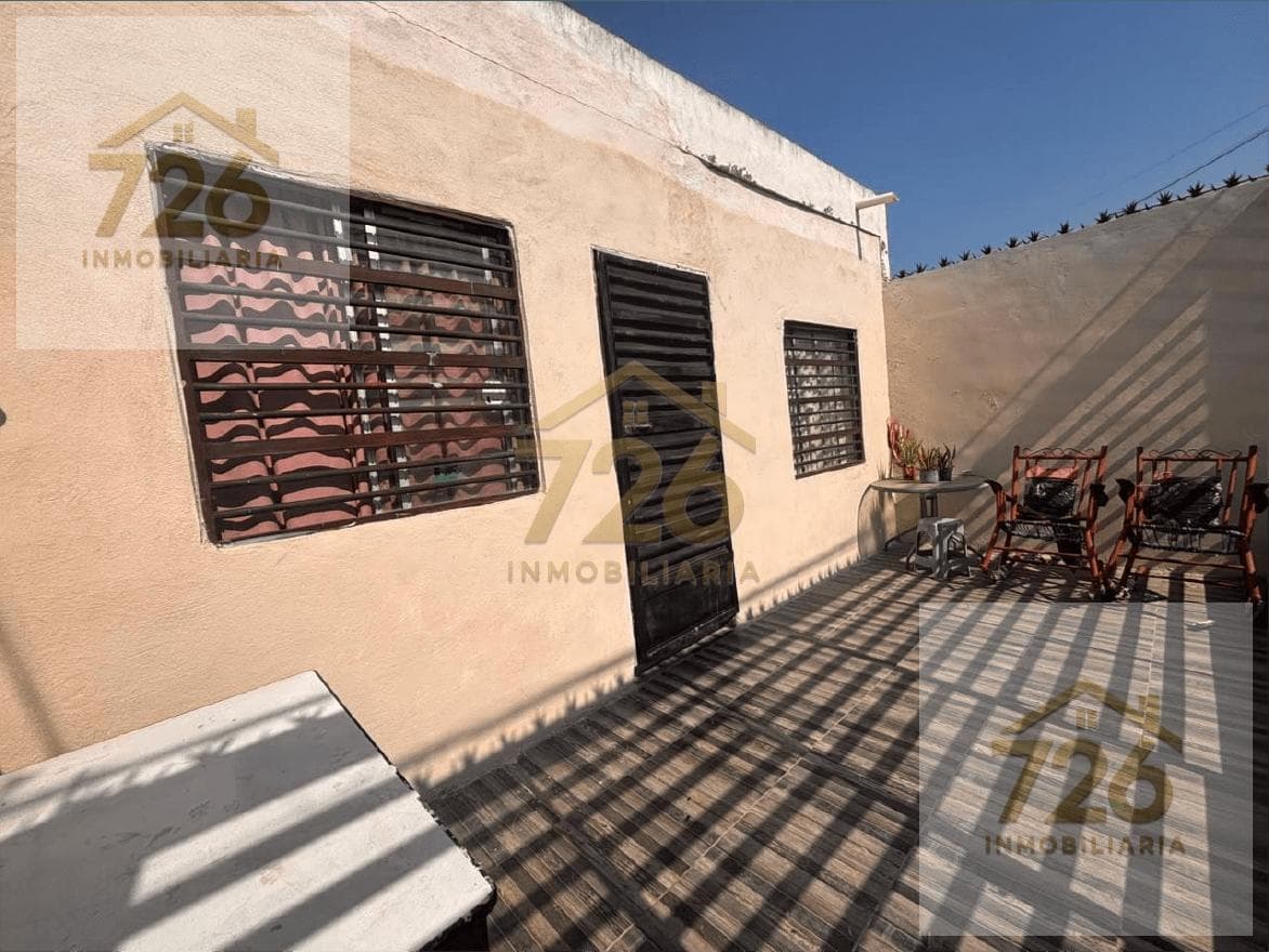 HOUSE FOR SALE IN LINCOLN VALLEY