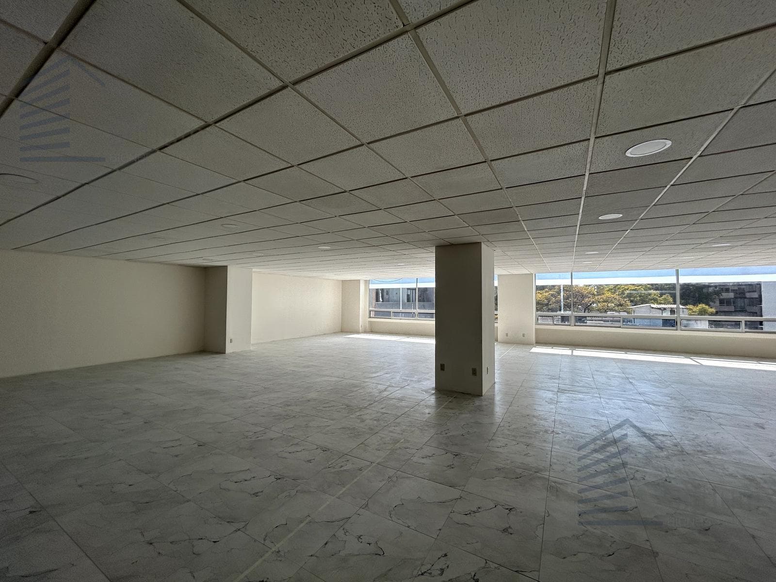 Office for Rent - Hamburg - 3rd Floor - 320 m2
