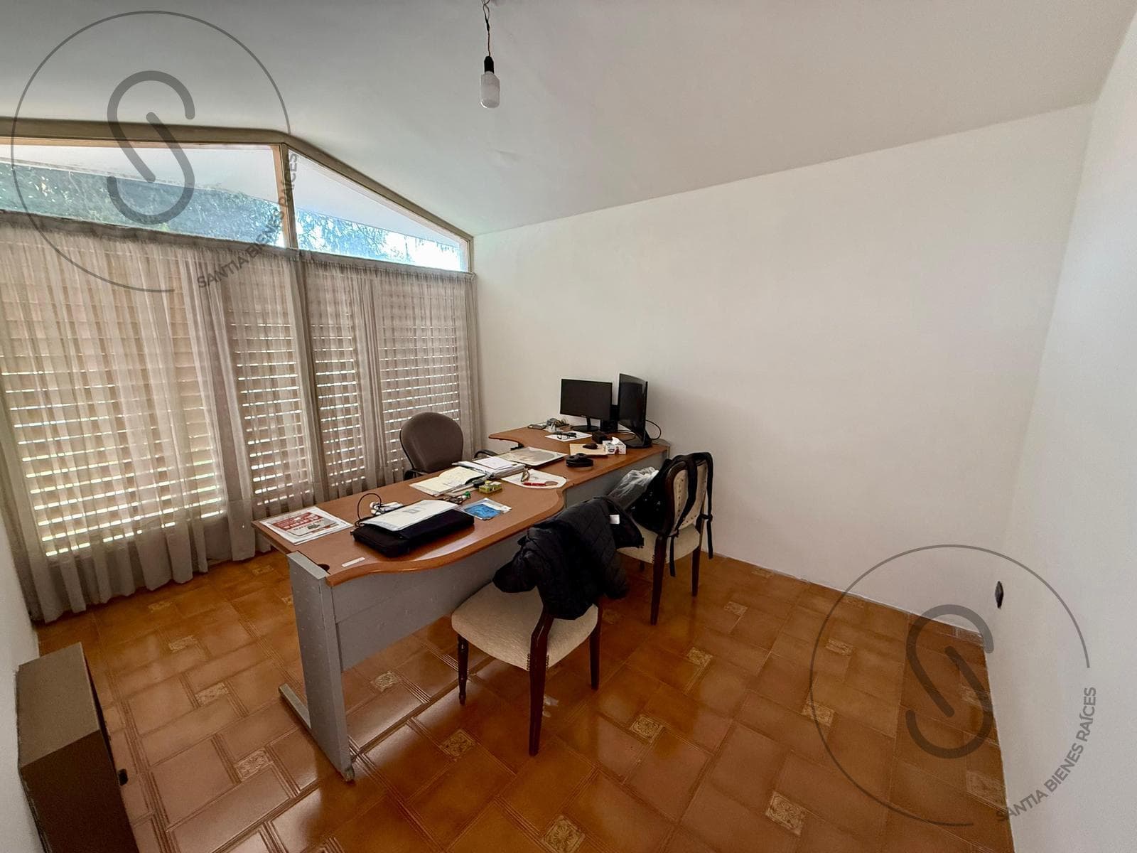 House in Cerro De Las Rosas