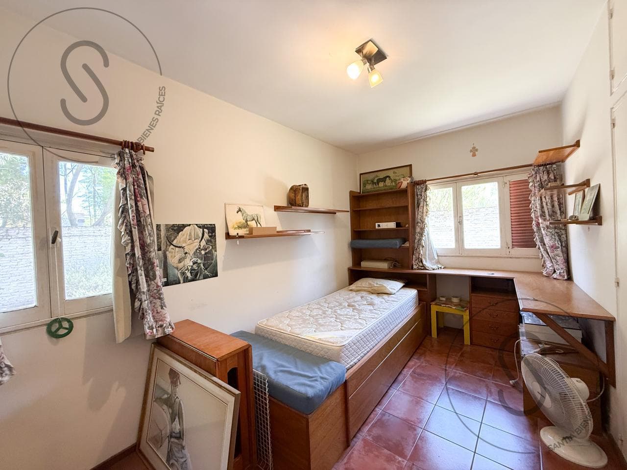 House in Cerro De Las Rosas