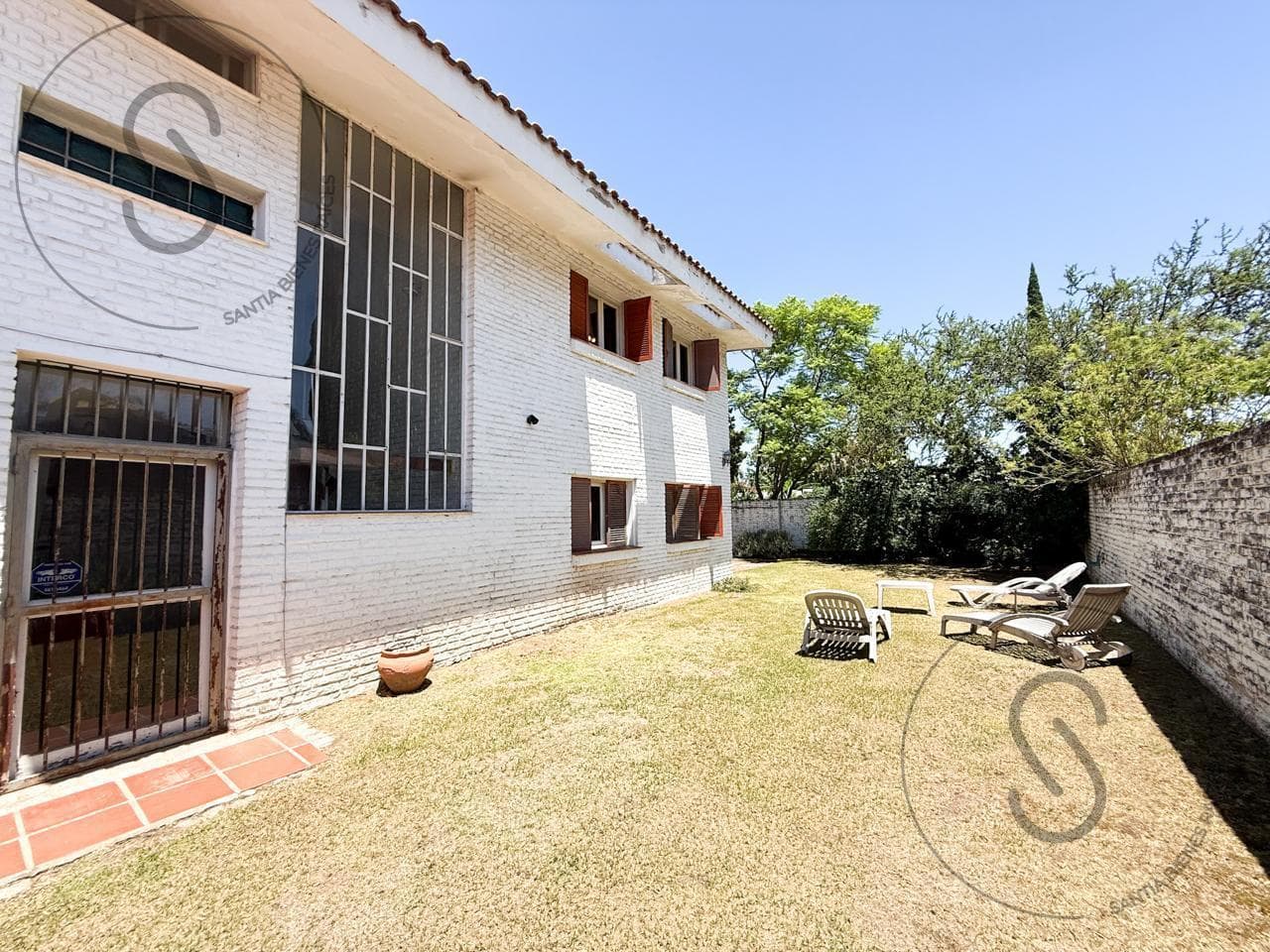 House in Cerro De Las Rosas