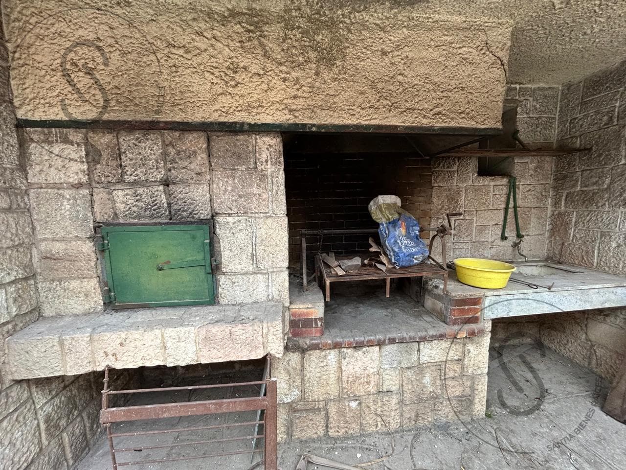 House for Rent - PUEYRREDON