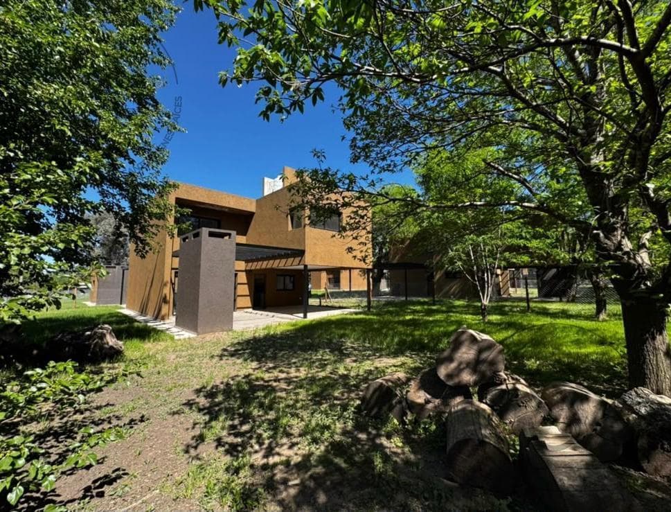 House for Sale - VILLA ALLENDE GOLF
