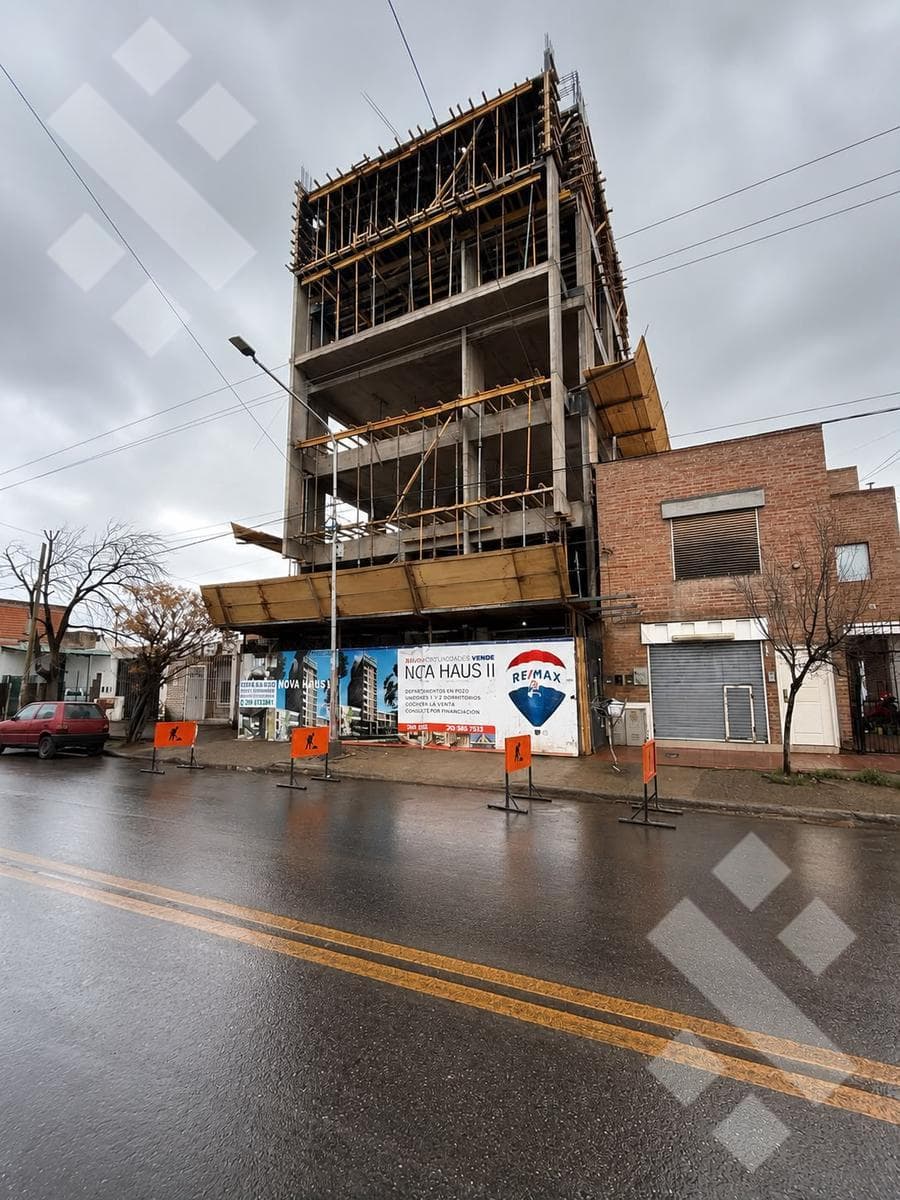 1-BEDROOM APARTMENT FOR SALE IN THE BASEMENT OF THE NOVA HOUSE BUILDING, 165 Chocon Street, Neuquén Apartment
