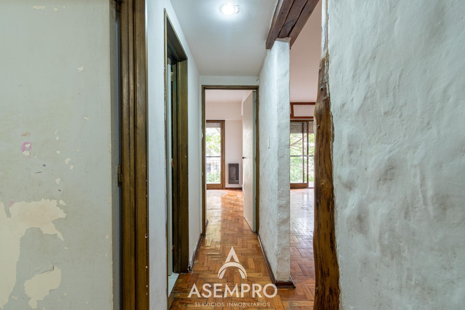OPPORTUNITY TO RENOVATE IN CABALLITO SUR - 4-ROOM APARTMENT AT $1,739/M2