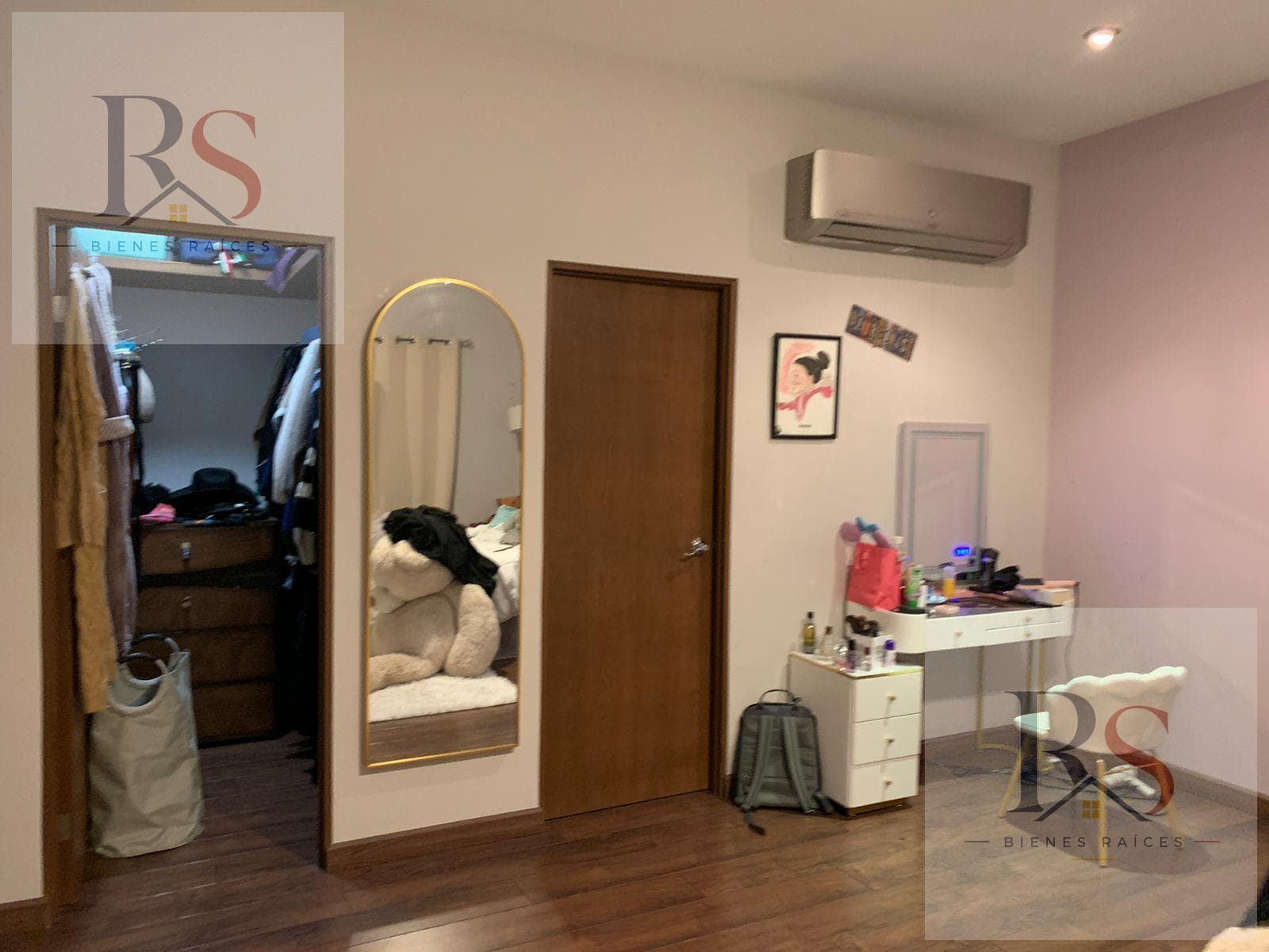 House in Bosques de Valle Alto