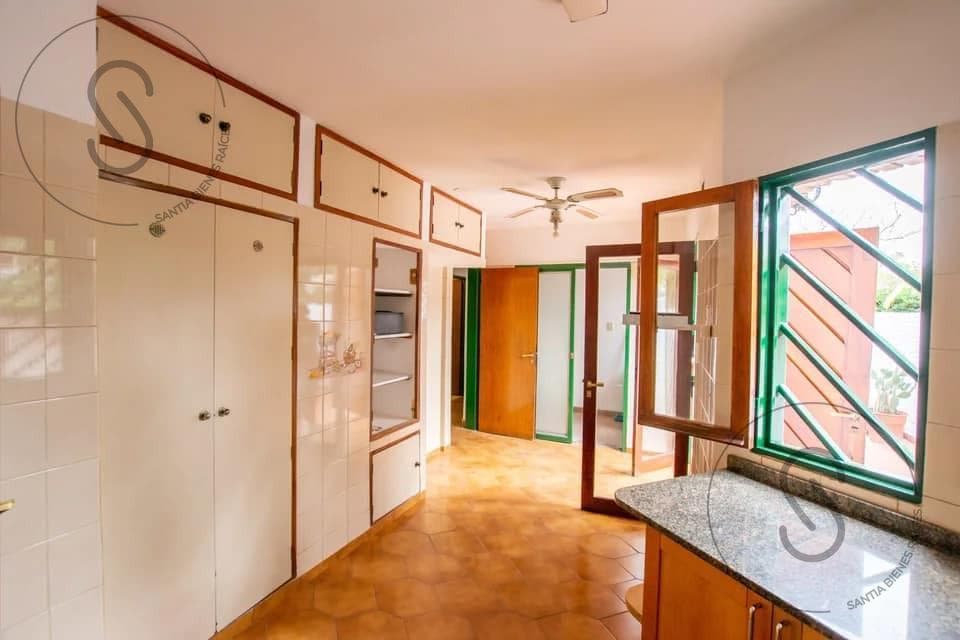 Venta Casa 4 dorm - Zona Cerro de las Rosas