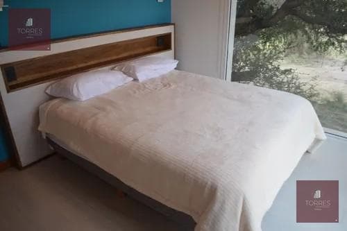 HOUSE FOR SALE IN THE COUNTRY GOLF SANTA MARIA VILLA LARCA NEIGHBORHOOD, MERLO. SAN LUIS