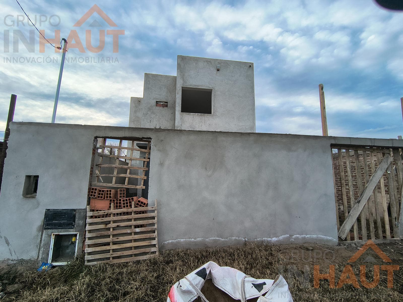 House in Cinco Saltos