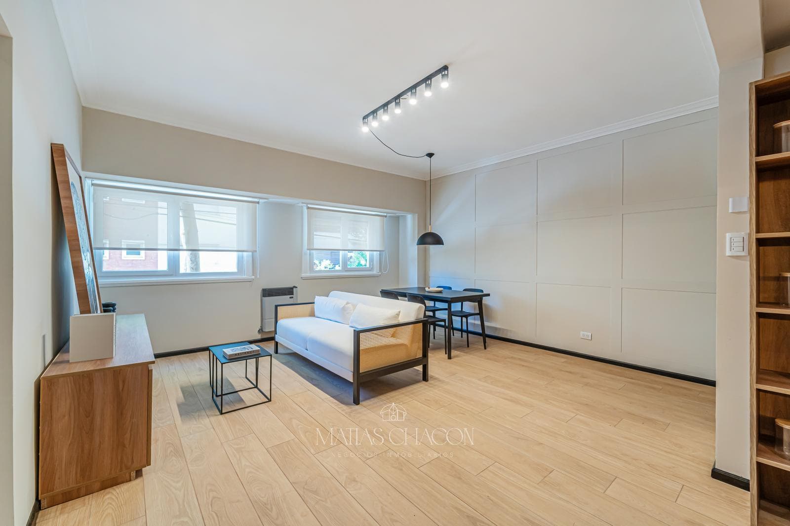 3-room apartment facing the street, just a few meters from Plaza Mitre