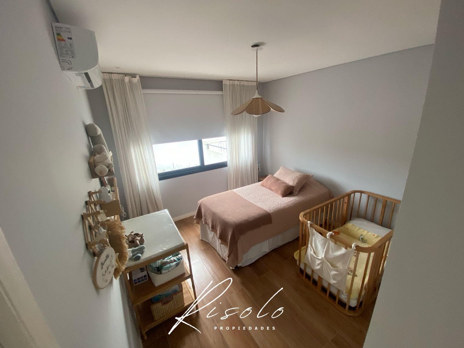 Casa en Alquiler, lote 1100m2, pileta. parilla. 3 dormitorios. Barrio Cerrado, EscobarCasa