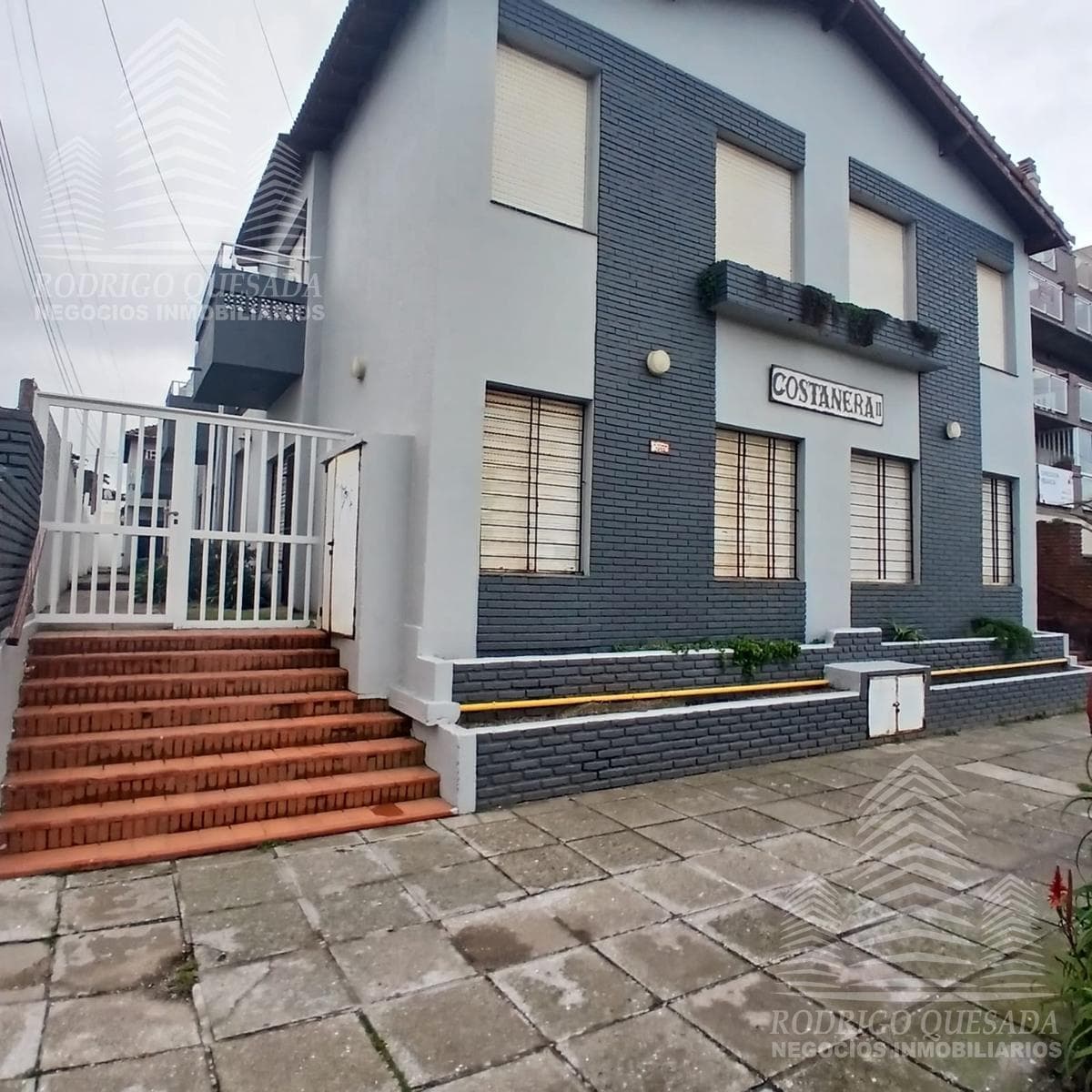 |2-ROOM APARTMENT| |ALL UTILITIES INCLUDED|