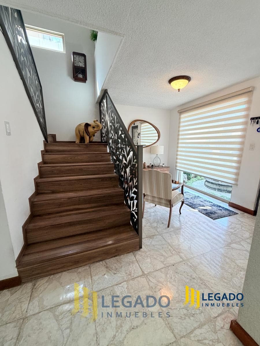 L096VC HOUSE FOR SALE IN COL. CUMBRES, MONTERREY, NL