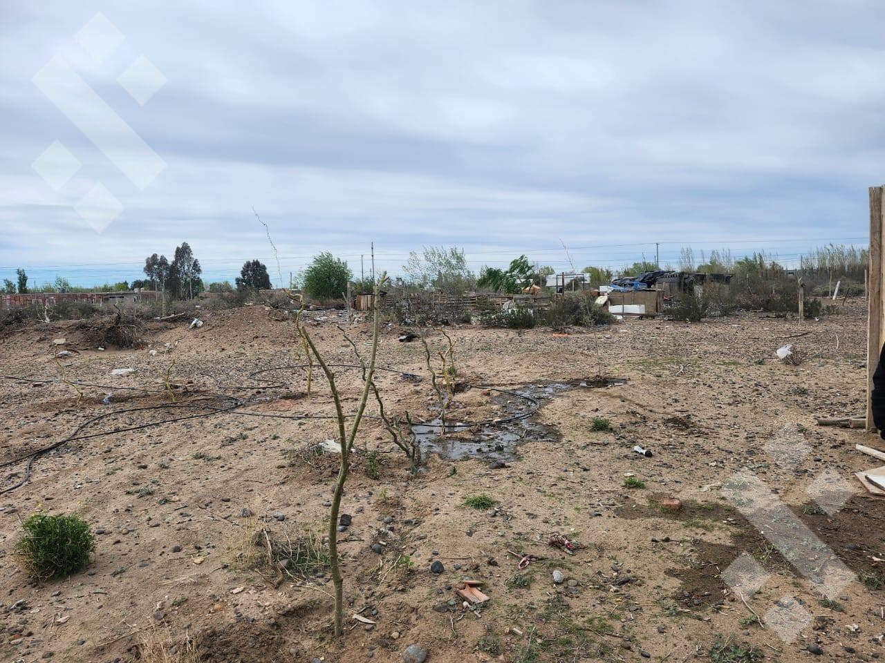 16,500 m² corner lot, 100 meters from the Conquistadores del Desierto Highway