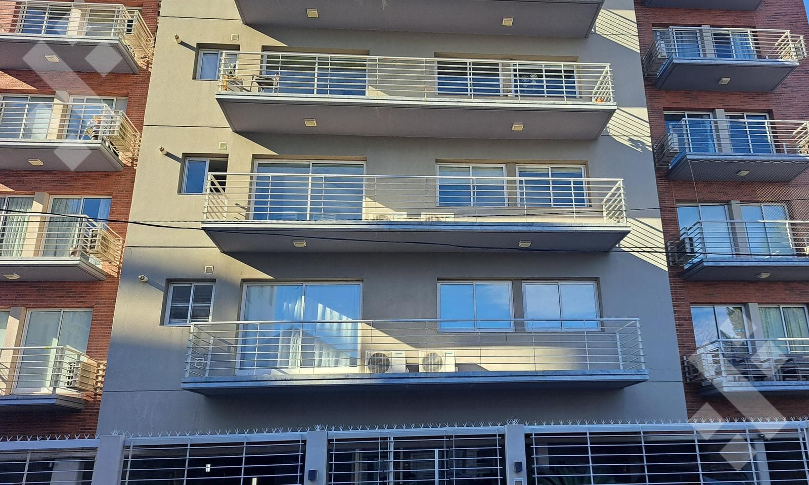 2-Bedroom Apartment for Rent with Garage, Neuquén City. East Downtown.