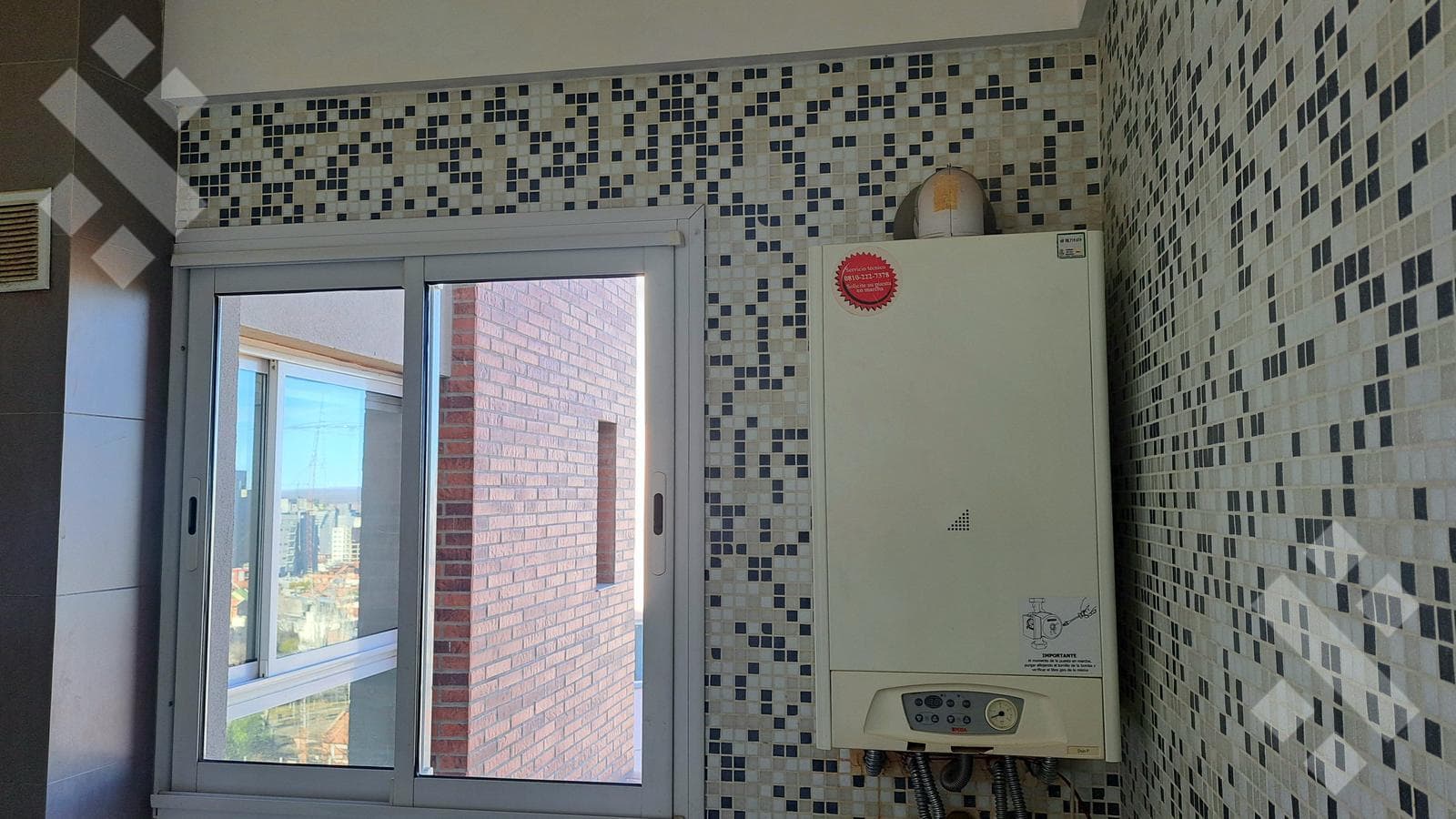 2-Bedroom Apartment for Rent with Garage, Neuquén City. East Downtown.