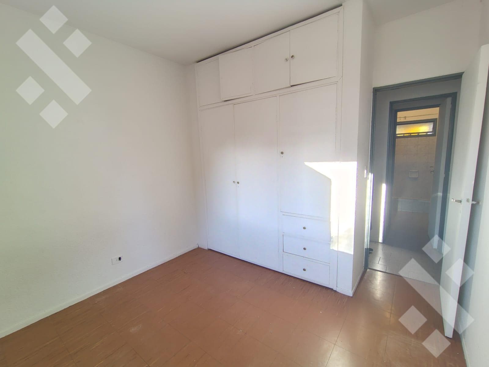 Apartment for Sale, 2 bedrooms, Av. Argentina, Neuquén (capital)