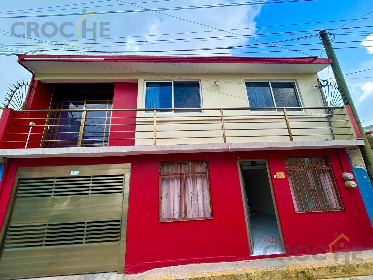 HOUSE FOR SALE IN BANDERILLA, VERACRUZ, DOWNTOWN AREA