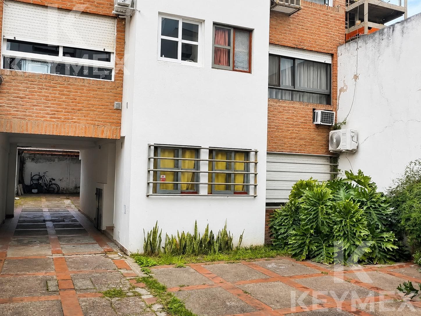 2-Bedroom Apartment for Sale in La Plata | Calle 56 between 17th and 18th | Ideal Investment / Excellent Layout