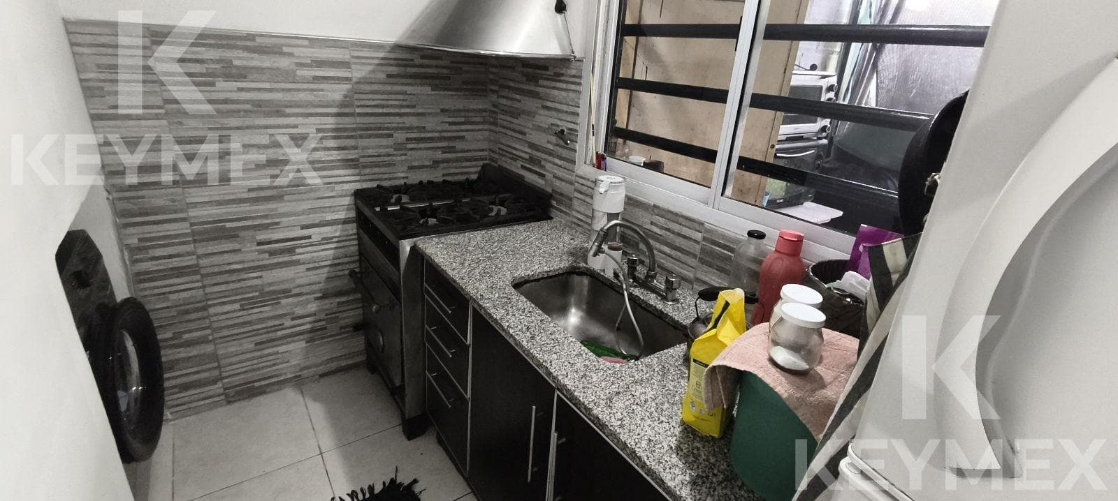 Casa en venta/ 3 dormitorios/ Barrio Nautico/ Berisso