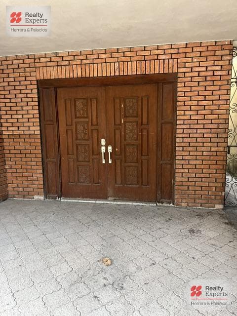 House in Las Puentes