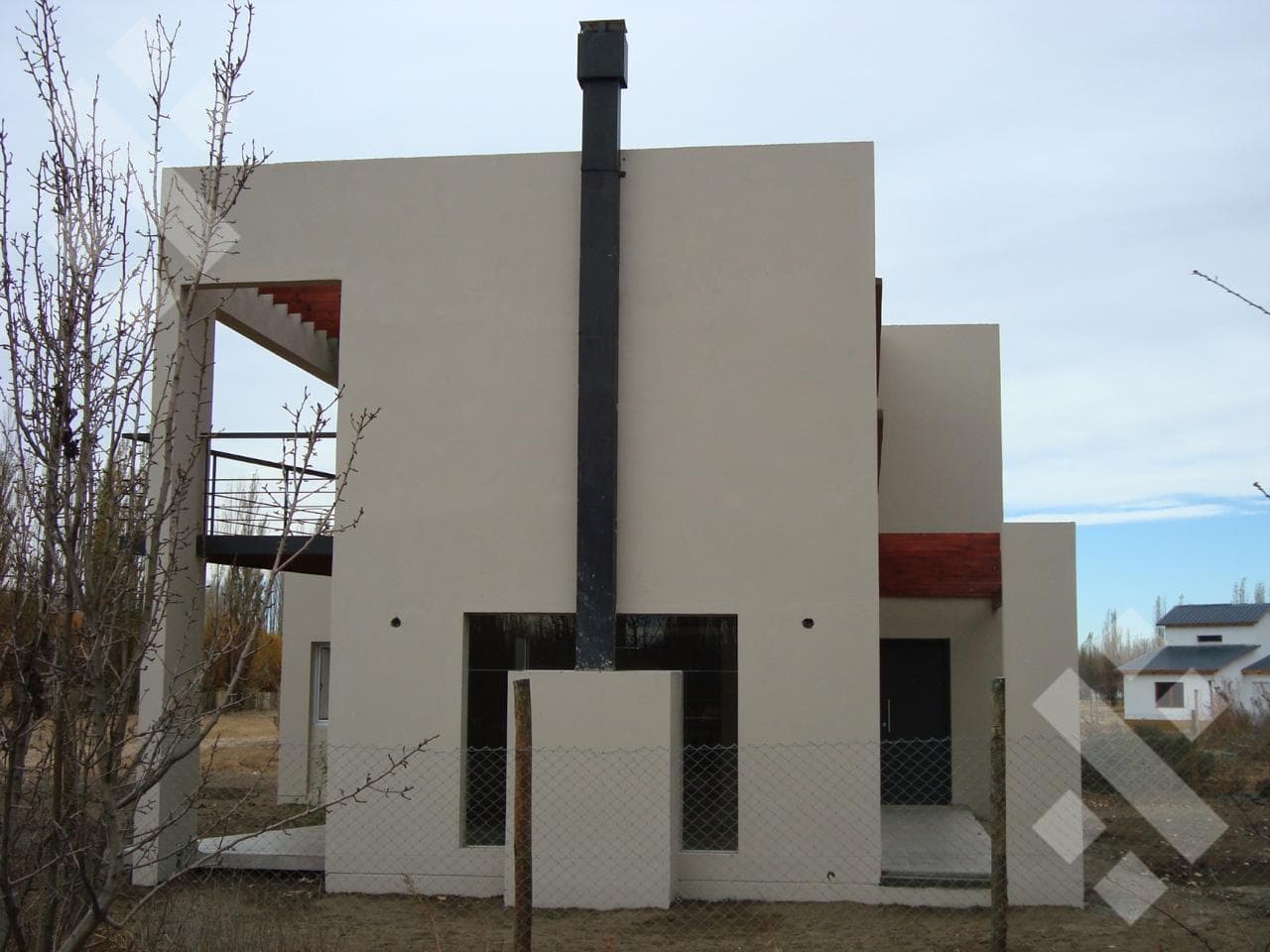 3-BEDROOM HOUSE FOR SALE, ELIGIBLE FOR MORTGAGE, VILLA MULUEN