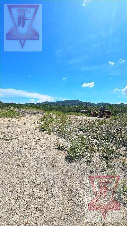 Prime Land for Sale – Tehuantepec, Oaxaca, 2,360 – A ONE-OF-A-KIND OPPORTUNITY!