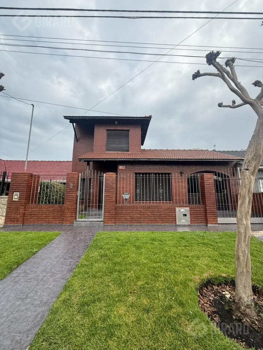 4-room house for sale, eligible for financing, in Mar del Plata