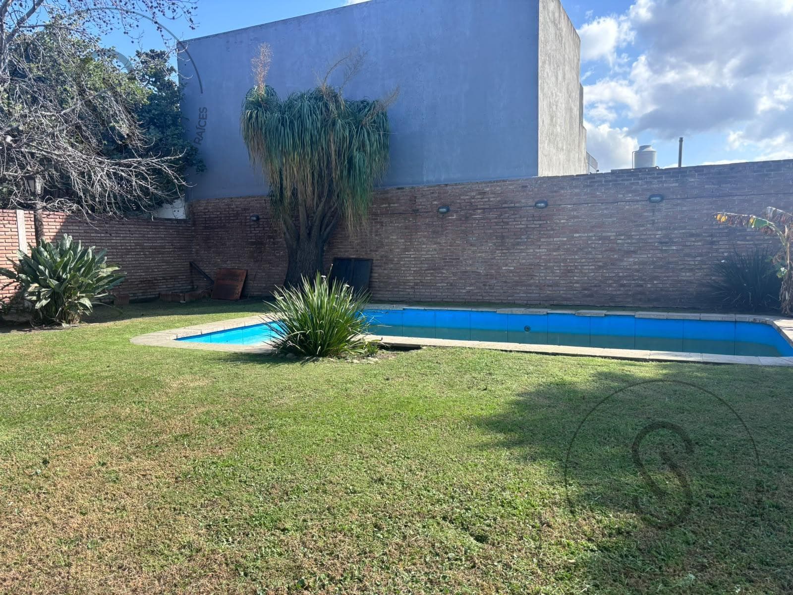 House in Cerro De Las Rosas