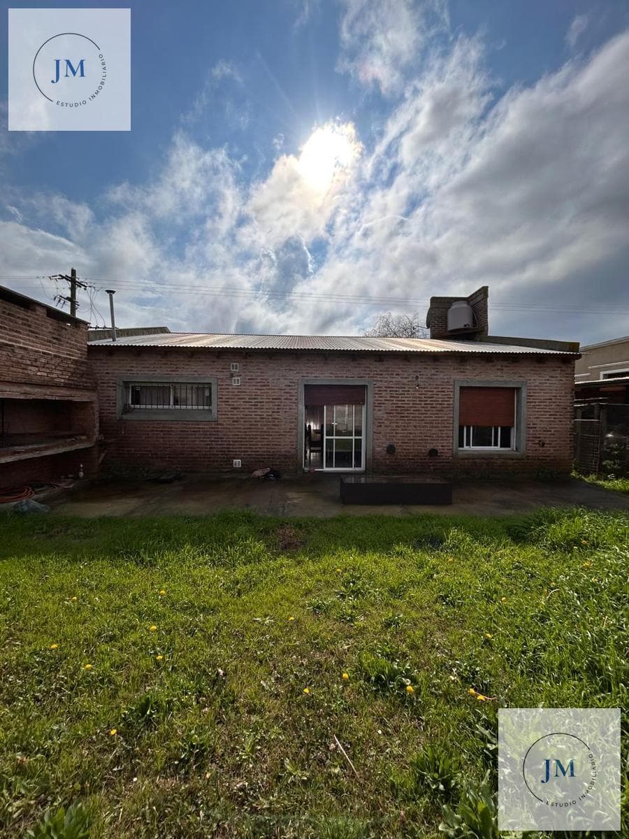 VENTA CASA EN MERCEDES